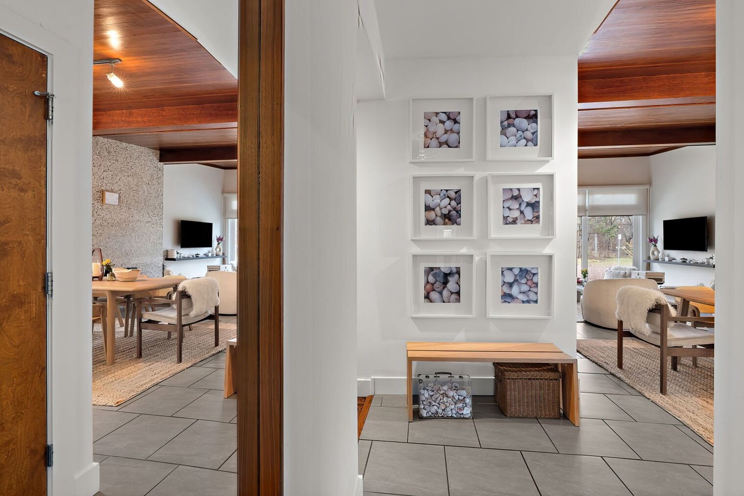 Building Photo - 5052 Logan Ave S