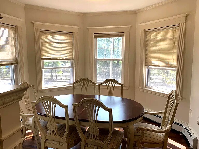 Building Photo - 449 Washington St