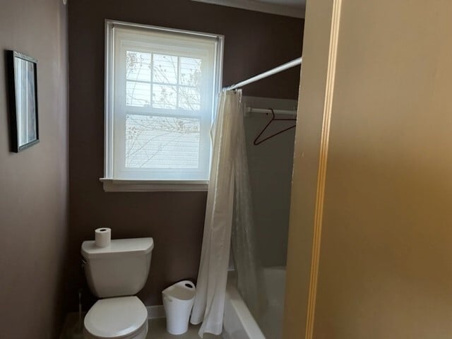 Downstairs Bath - 5716 40th Ave