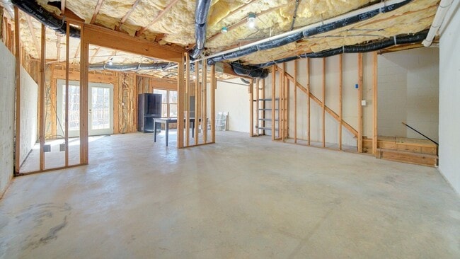 Building Photo - Bright + Spacious 4 Bedroom Home w/ Walkout Basement in Chestnut Bluffs of Woodcroft!