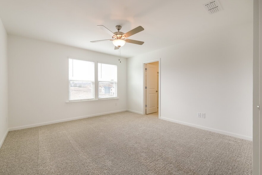 Building Photo - 3166 Bronte Ct