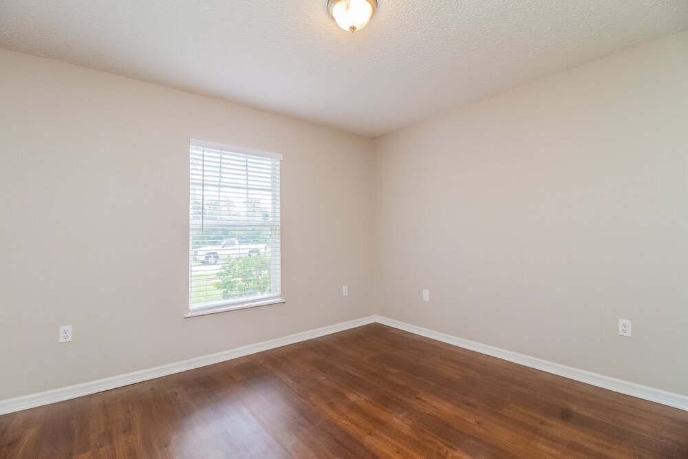 Building Photo - 13825 Econ Woods Ln
