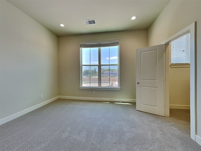 Building Photo - 5730 Paul Quinn St