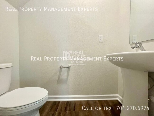 Building Photo - 9139 Creedmore Hills Dr