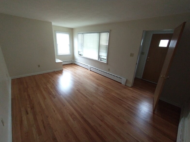 Living Room - 2541 Gilead Ave