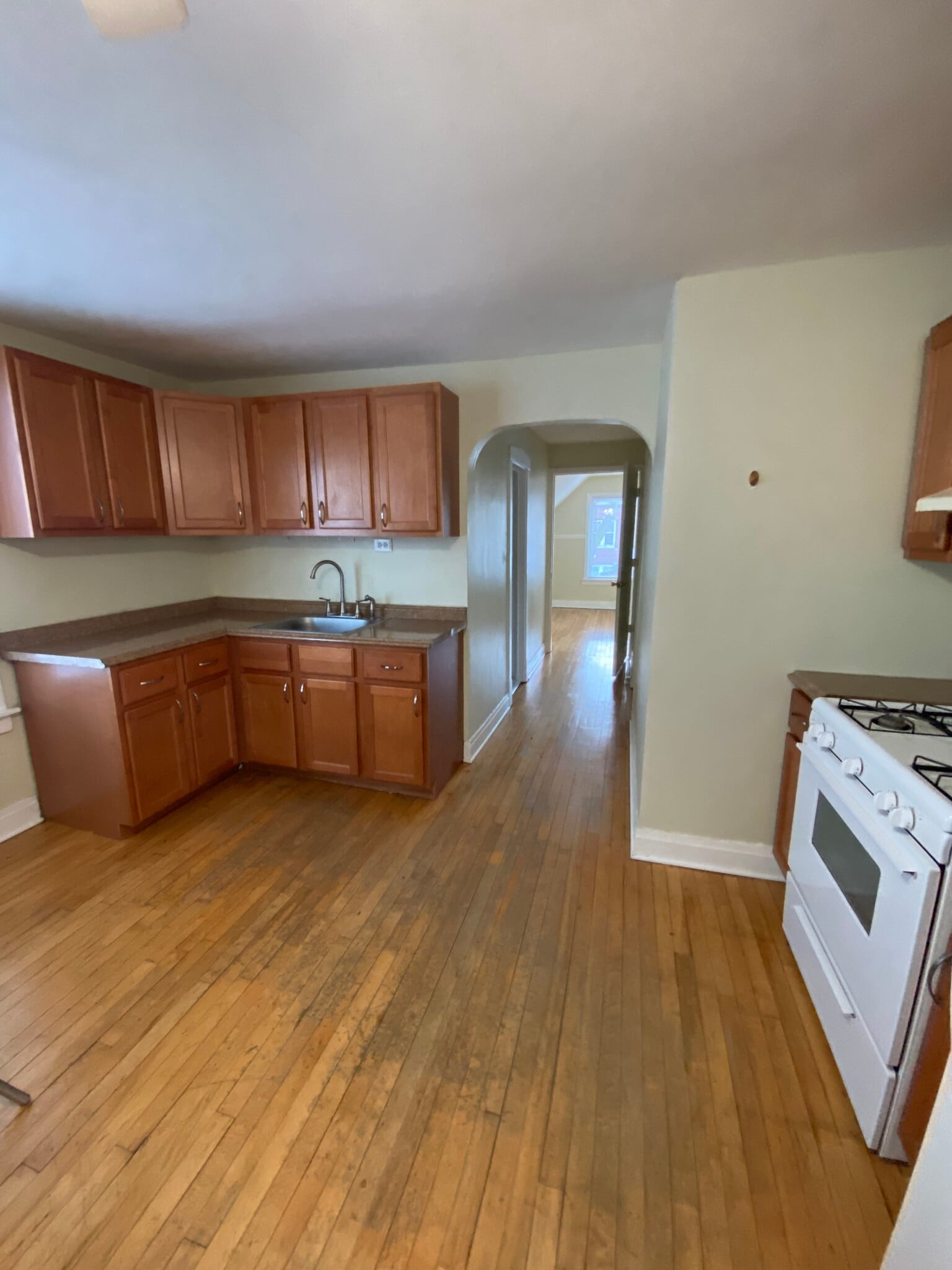 Building Photo - 2453 N Lorel Ave