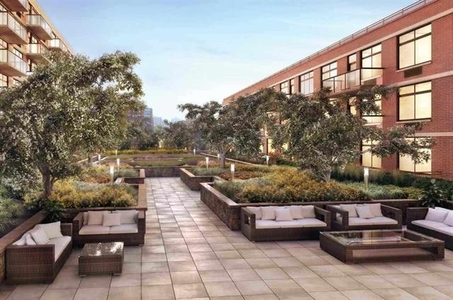 Building Photo - 1400 Hudson St