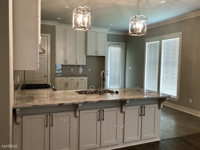 Building Photo - 3 br, 2 bath House - Dutchtown Meadows