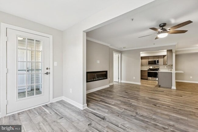 Building Photo - 8311 Bluebird Way