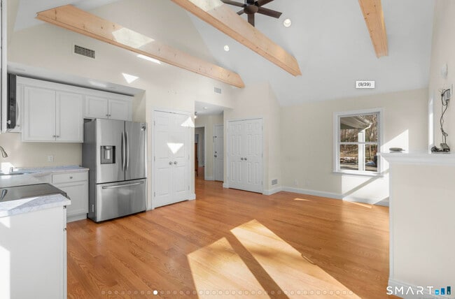 Building Photo - 18 Madeline Dr