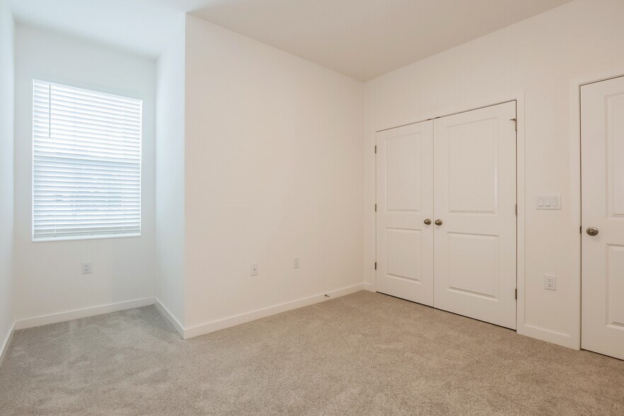 Building Photo - 1455 Tristar Dr