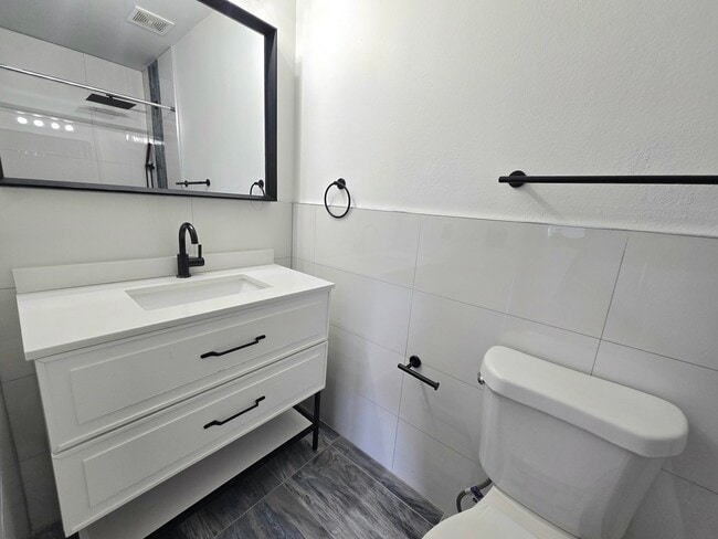 Building Photo - 1156 Buford St NW