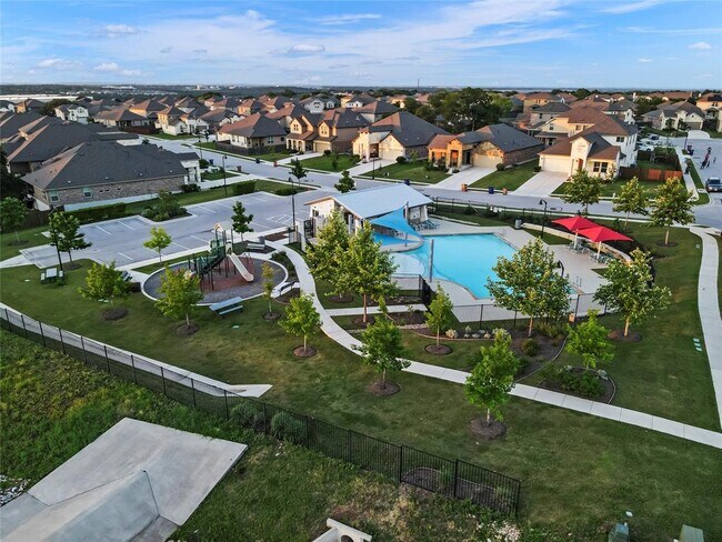 Building Photo - 14444 Lilley Brook Cove