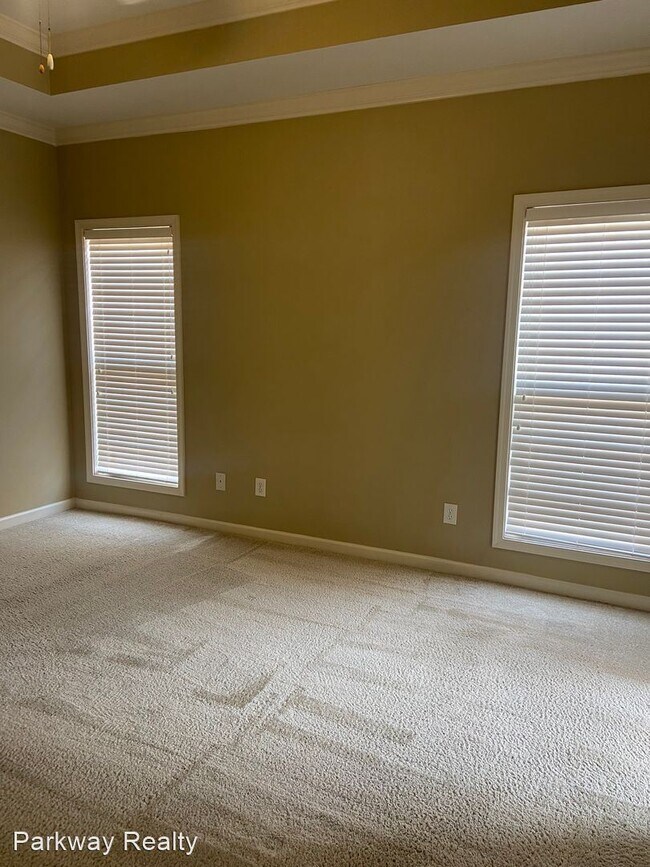 Building Photo - 3 br, 2 bath House - 4685 Chris Dr