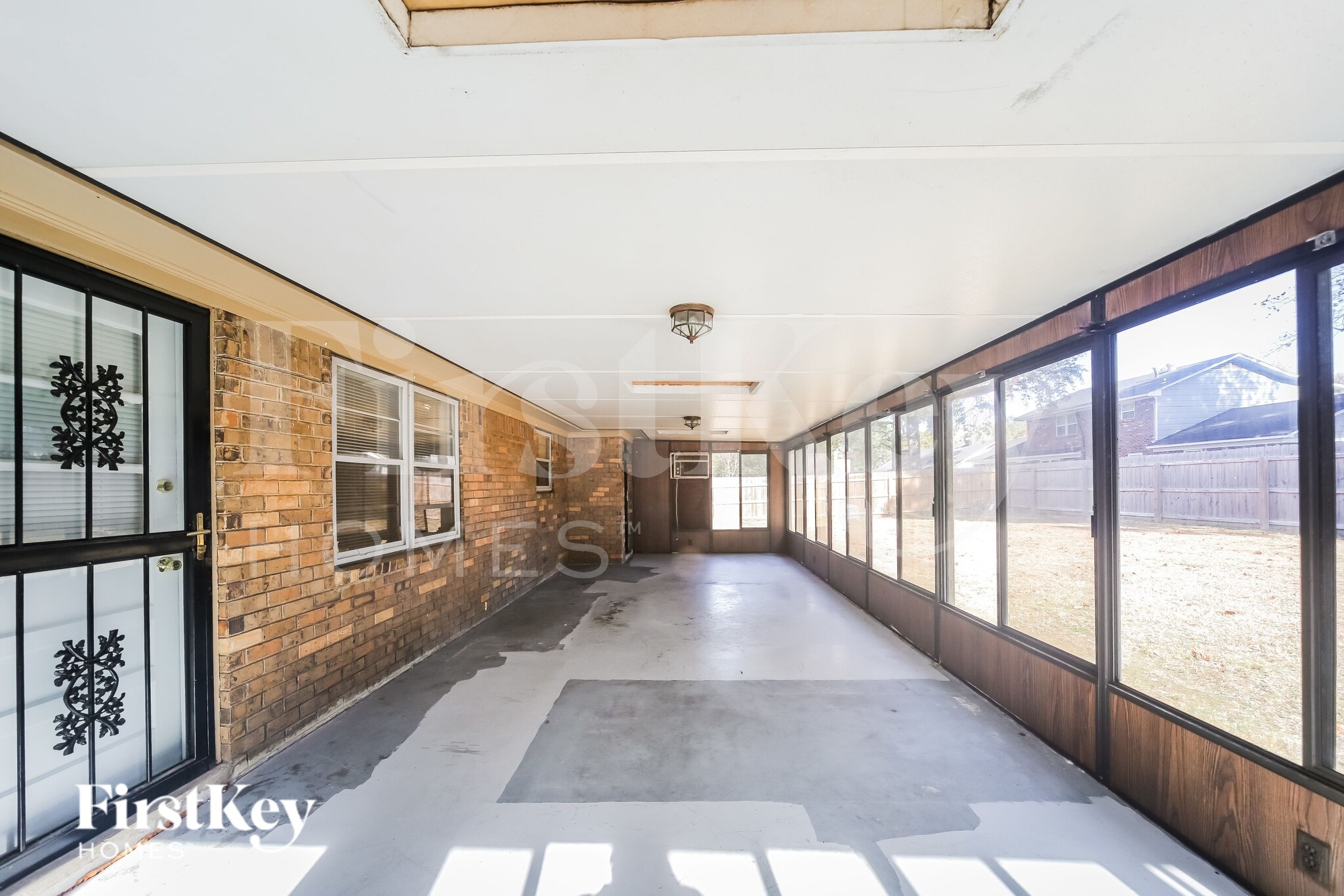 Building Photo - 1374 Greenland Rd