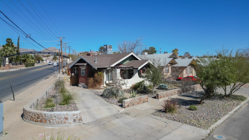 Building Photo - 2901 Grant Ave