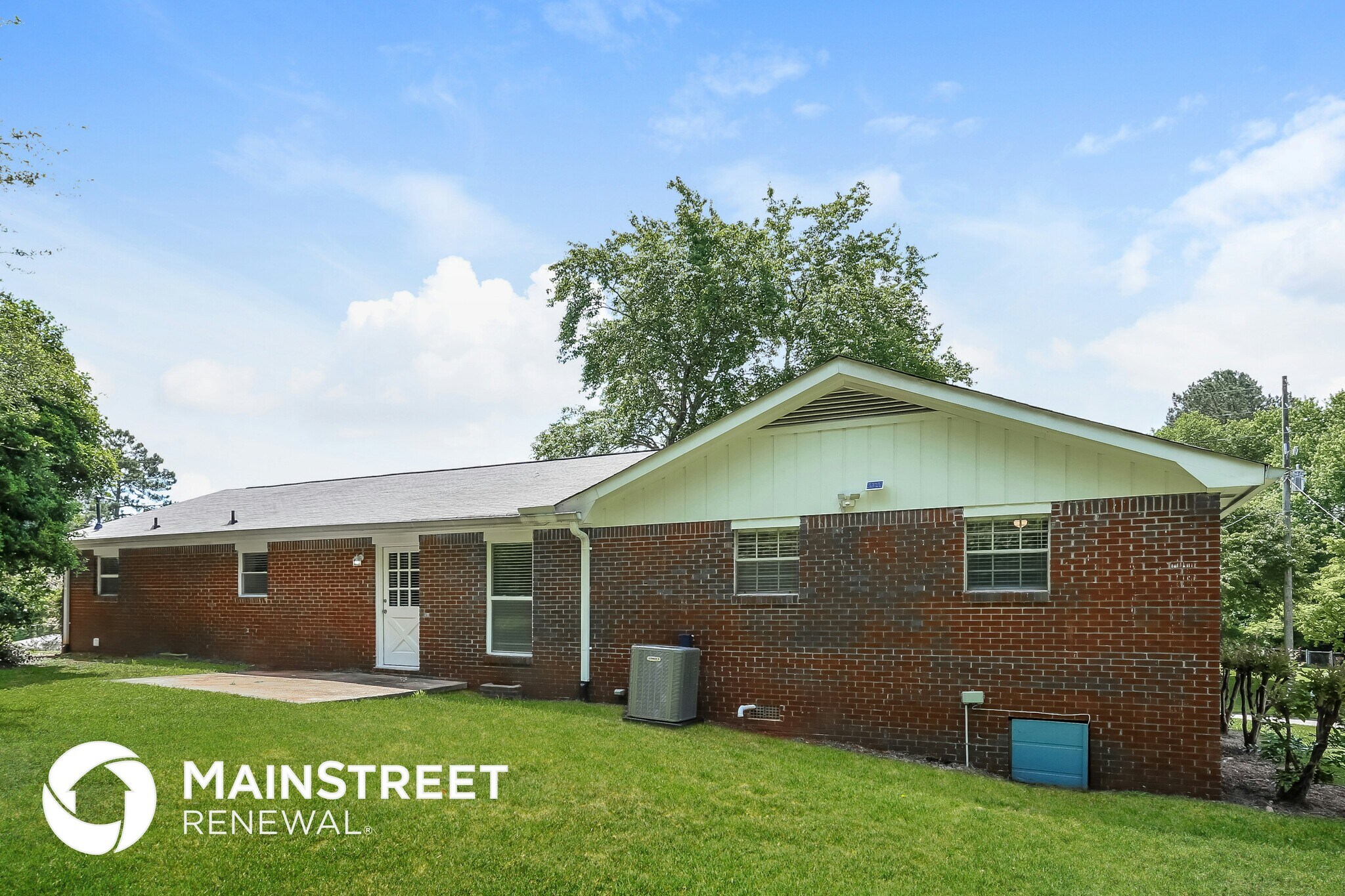 Building Photo - 6165 Marilla St