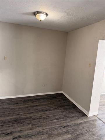 Building Photo - 1722 Dorchester Dr