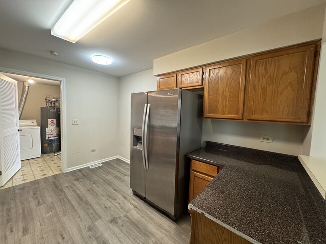 Building Photo - 1146 Courtland Dr