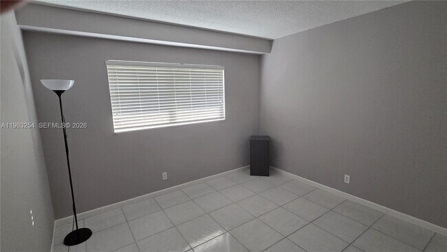 Building Photo - 1785 N Andrews Square