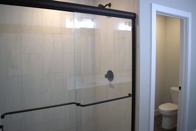 Building Photo - Beautiful 3 Bed 2 Bath Ranch In The Brooks!
