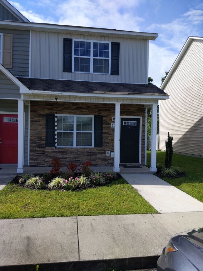 Primary Photo - Beautiful Oyster Landing Community Townhome