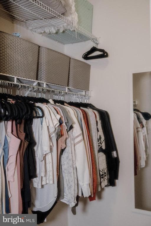 Building Photo - 4408 Helmsford Ln