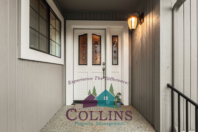 Building Photo - Quality Lake Wildwood home