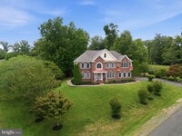 Building Photo - 7273 Tinsley Way