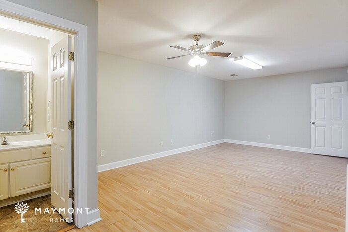 Building Photo - 1691 Russet Hill Cir