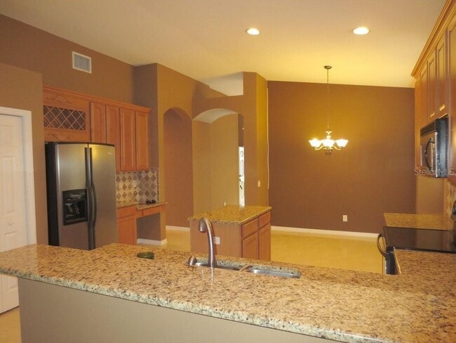Building Photo - 11204 Avery Oaks Dr