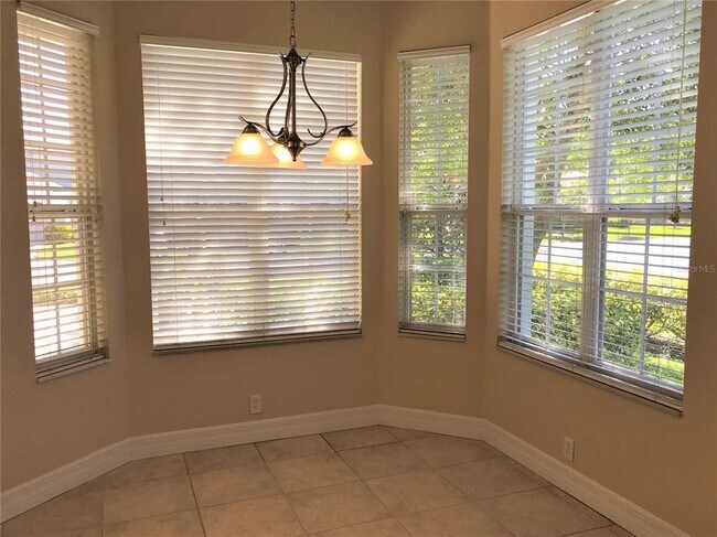 Building Photo - 1835 Rocky Pointe Dr