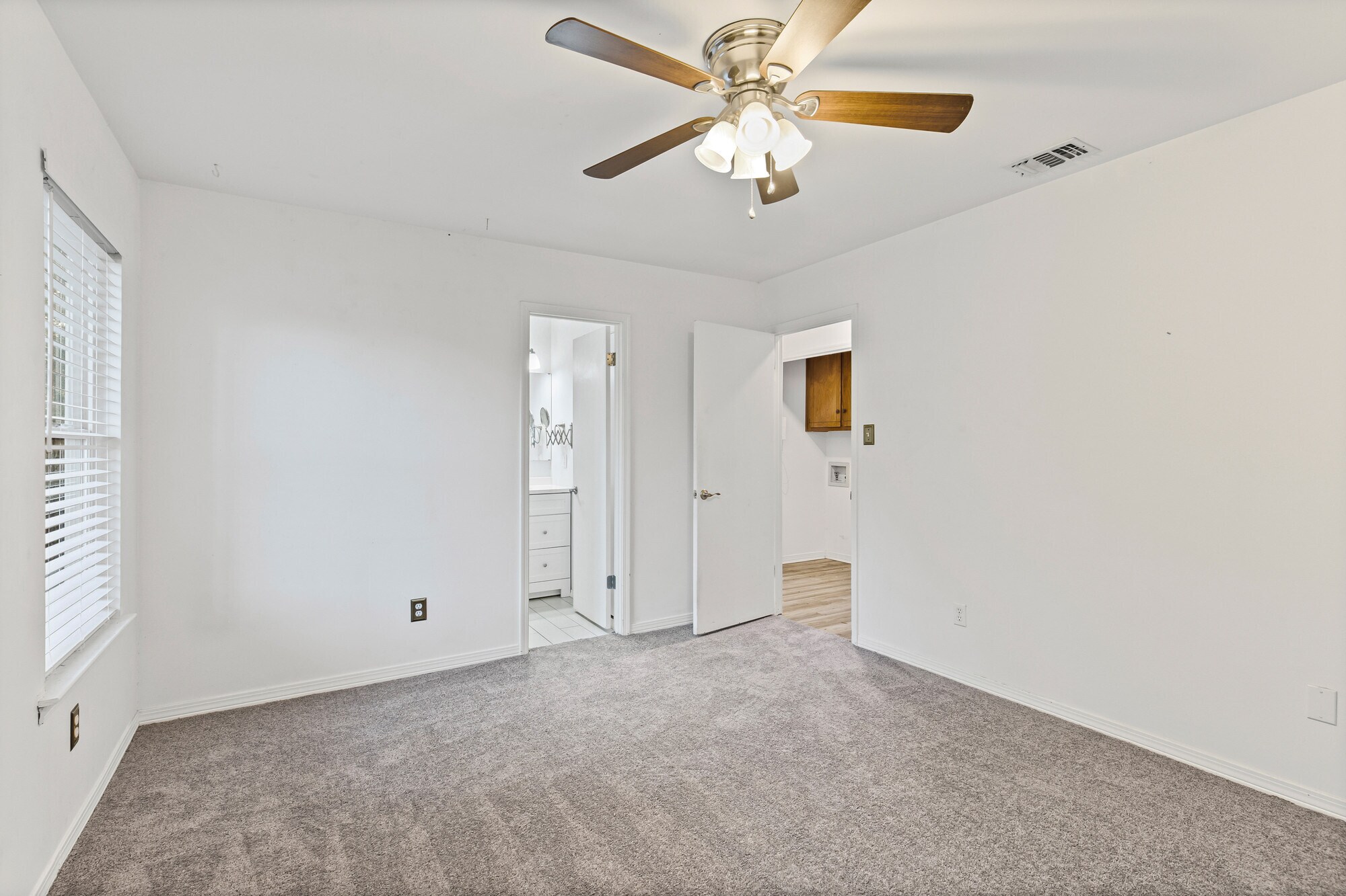 Building Photo - 5907 Windham Ct