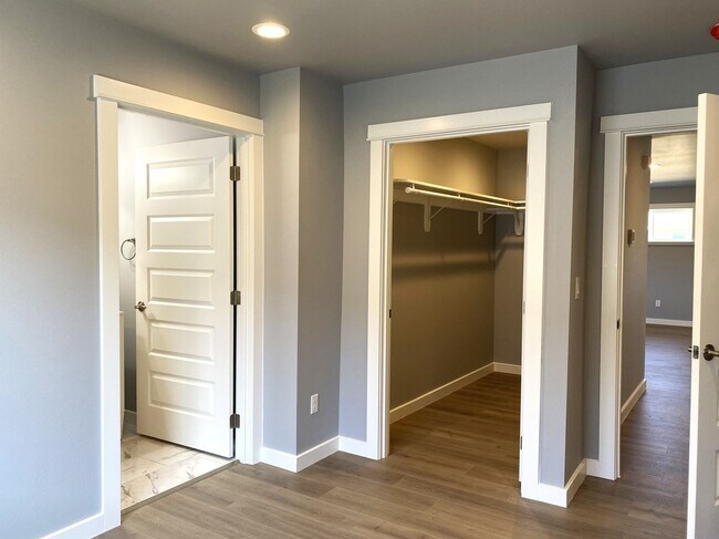 Building Photo - Brand New Construction