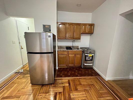 Building Photo - 1 bedroom in BRONX NY 10452