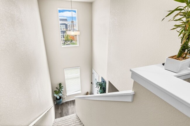 Building Photo - Limited Time Offer! Get $100 OFF Your Firs...