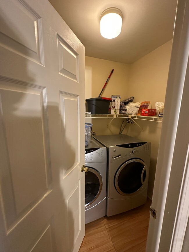 Building Photo - 34790 W 8 Mile Rd