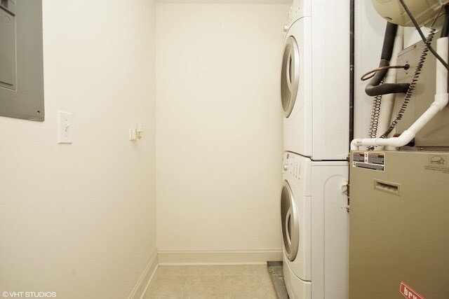 Building Photo - 1670 Mill St