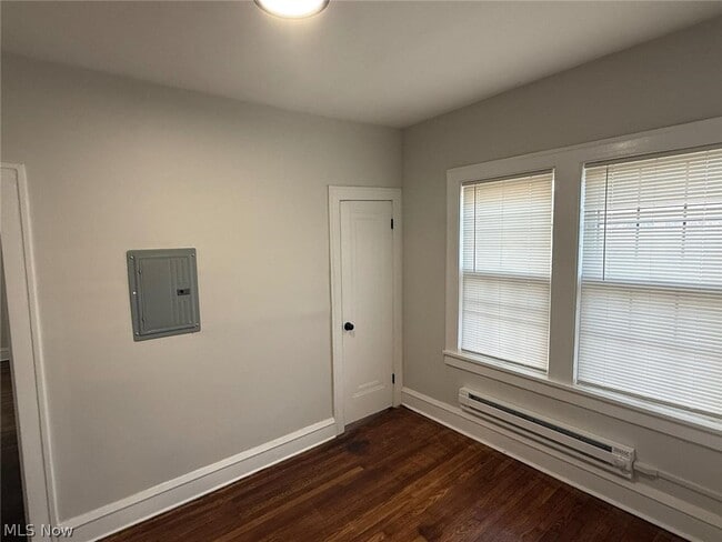 Building Photo - 2374 Euclid Heights Blvd