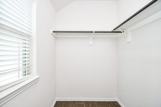 Building Photo - 21338 Nolan Creek View Dr
