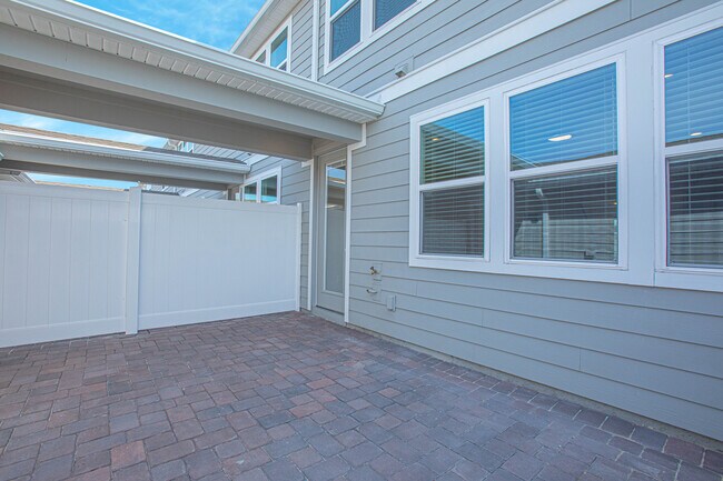 Building Photo - 14310 Sapelo Beach Dr