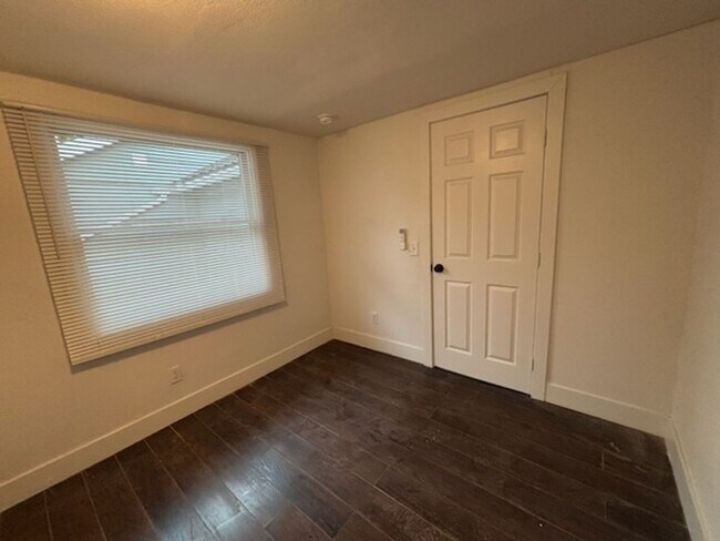 Building Photo - 3488 2nd St