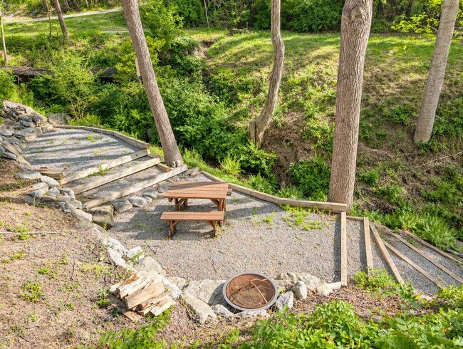 Building Photo - Fabulous "Microhome" in Kenilworth Area!