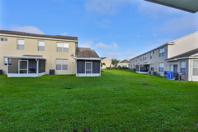 Building Photo - 9805 Carlsdale Dr