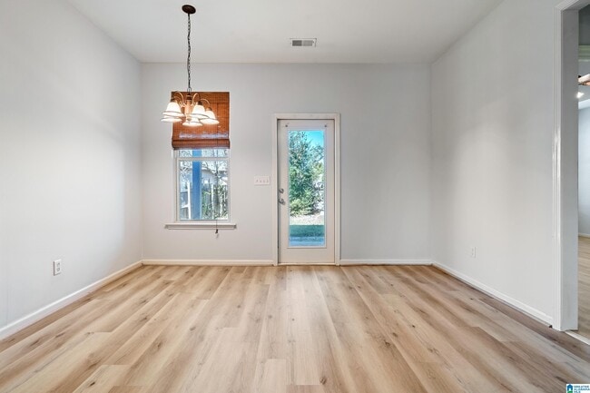 Building Photo - 2118 Adkins Pl