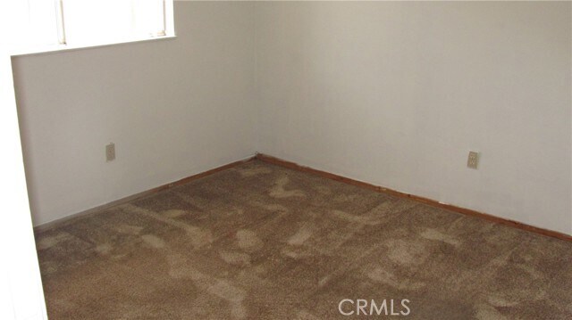 Building Photo - 761 Upton Dr