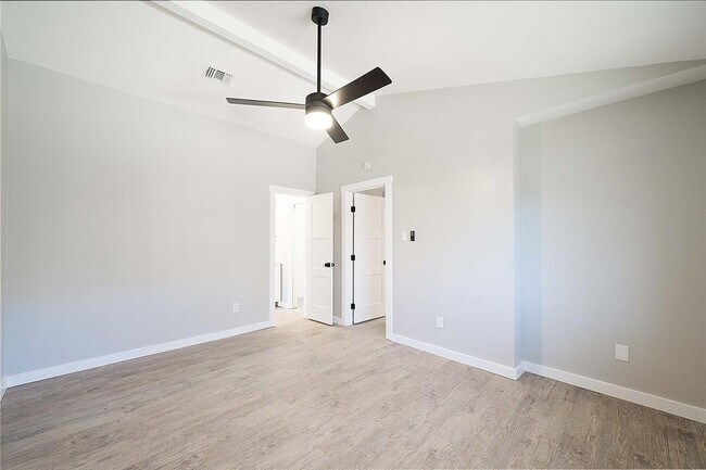 Building Photo - 12807 Magnolia Mound Trail