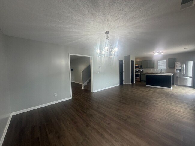 Building Photo - 1755 Polaris Dr