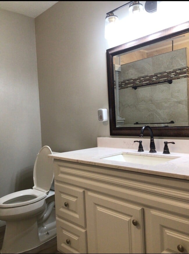 Building Photo - 15447 Avenue C