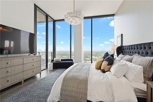 Building Photo - 788 West Marietta St NW